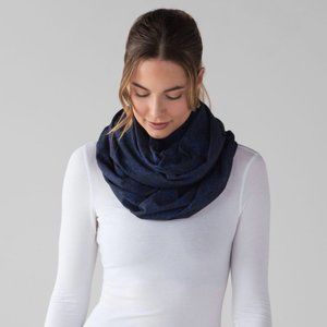 Vinyasa Scarf *Rulu